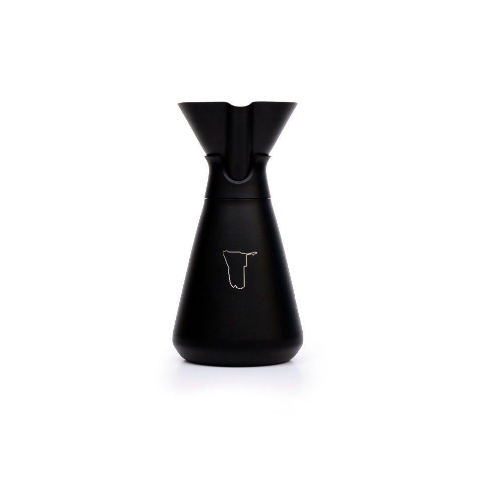 Carafes front